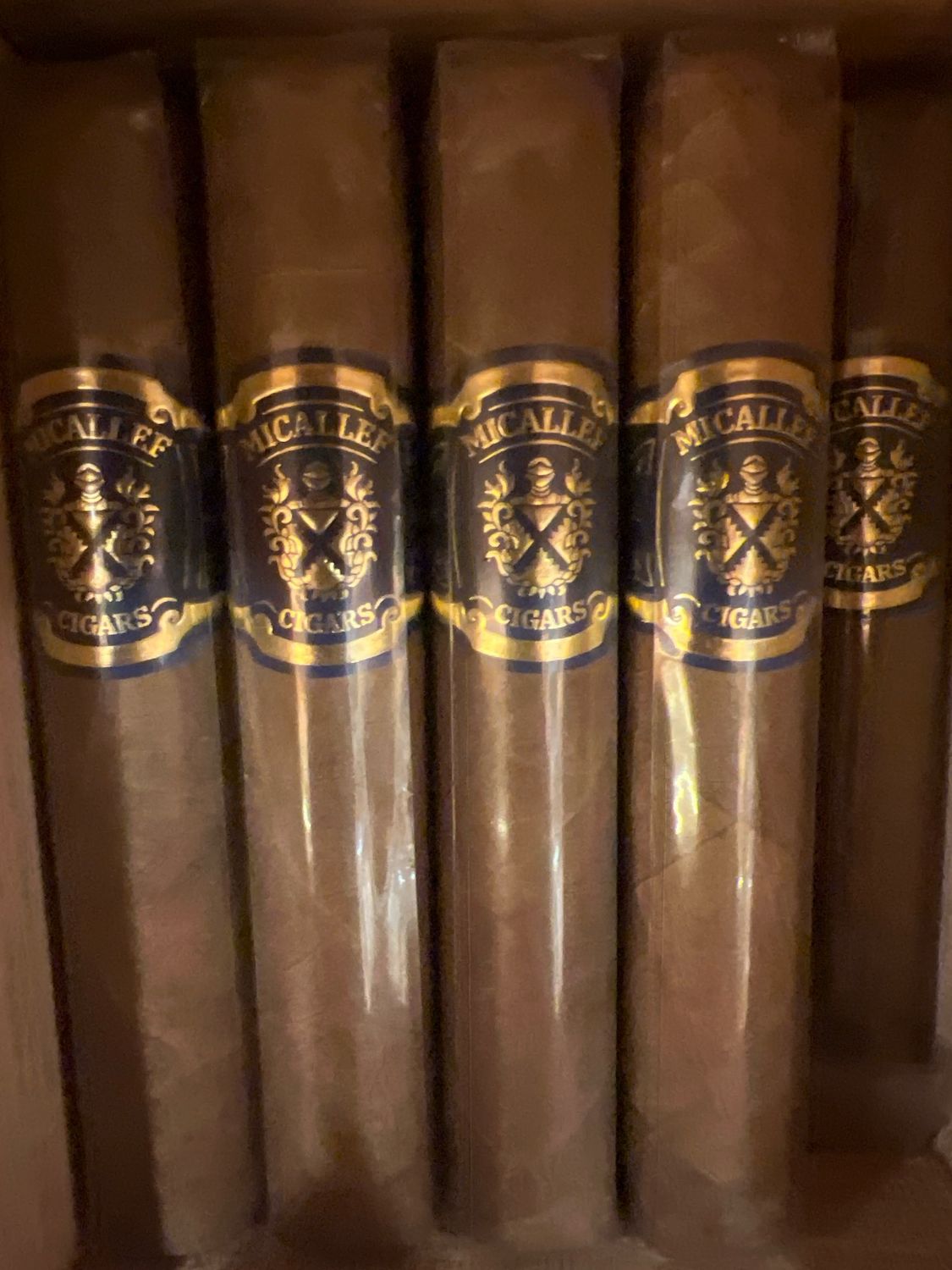 Micallef Blue Robusto 5x52 - Single Cigar