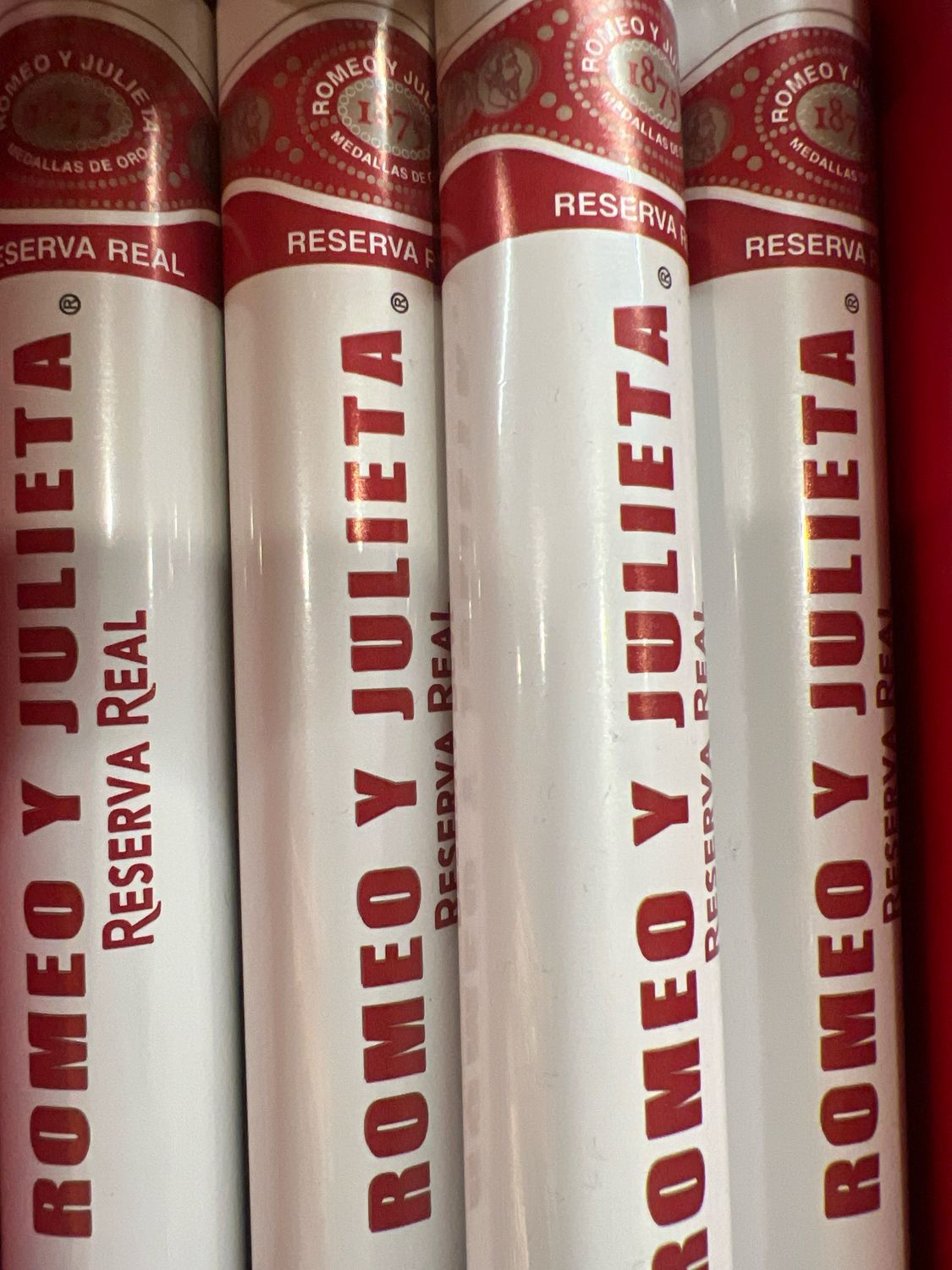 Romeo Y Julieta Gran Toro Tubo 54x6