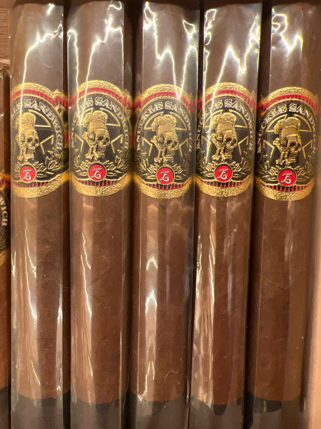 Espinosa Knuckle Sandwich Habano Toro - Single Cigar