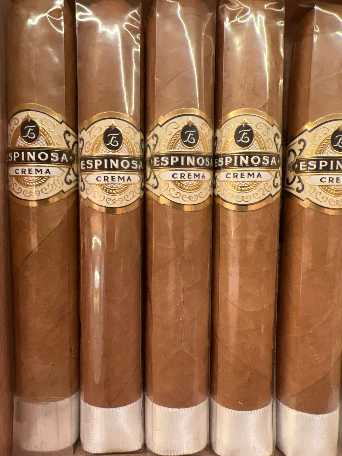 Espinosa Crema No. 4 Robusto Extra - Single Cigar