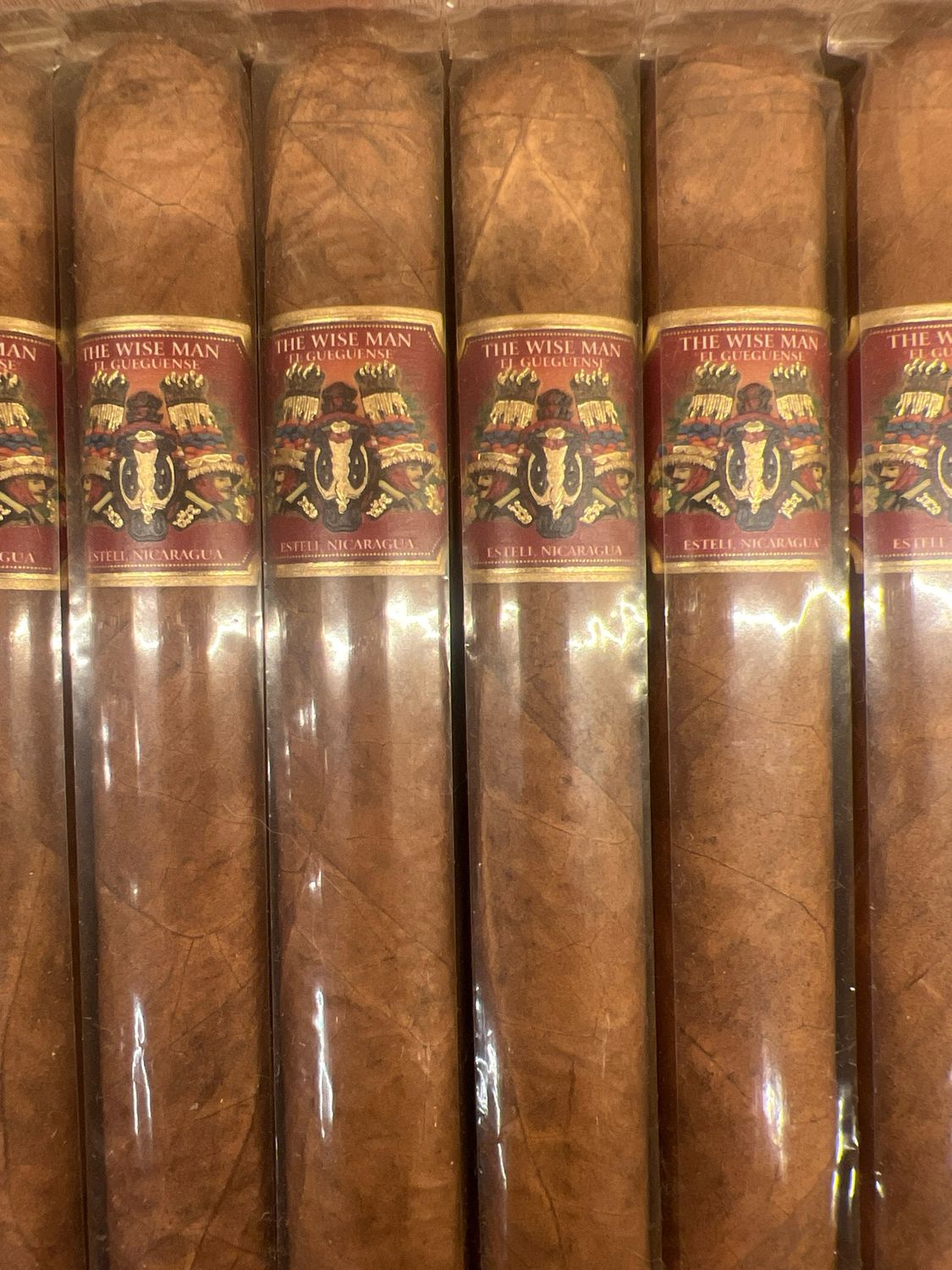 Foundation Wise Man Maduro Robusto