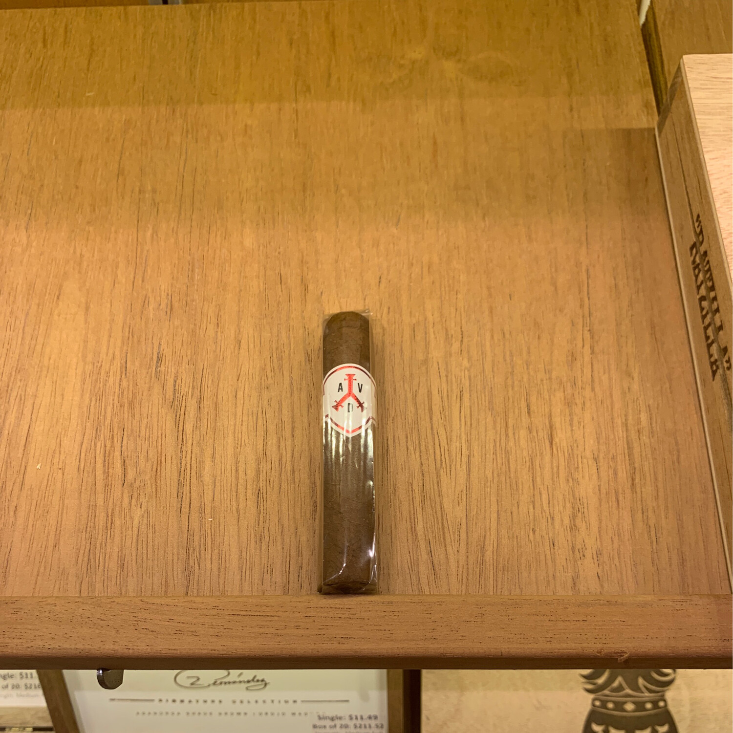 Adventura The Explorer Short Robusto