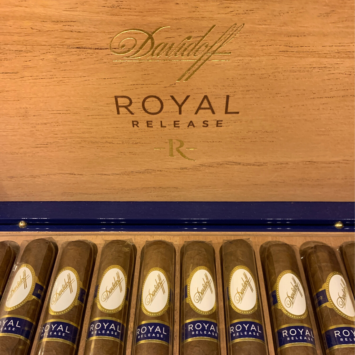 Davidoff Royal Release Robusto