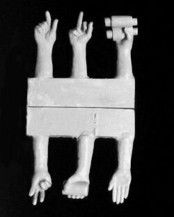 HORHANDS04 3 Right and 3 left hands N° 4