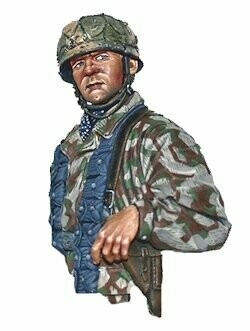 DES12012F Buste Fallschirmjager FJGR3 Carentan 1944 120 MM