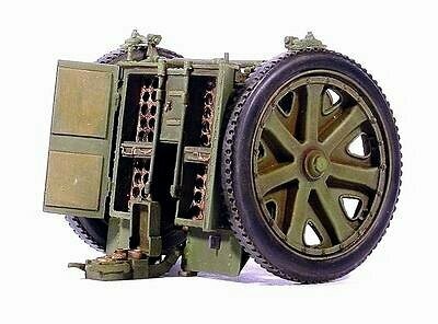 DES35041 CAISSON MUNITIONS 75 MM SUR PNEUS 1935/40