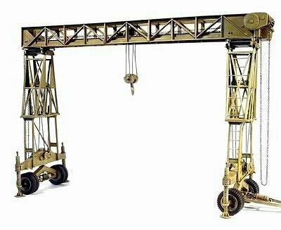 DES35057 PORTIQUE MOBILE DE LEVAGE FRIES 16T 1942/45