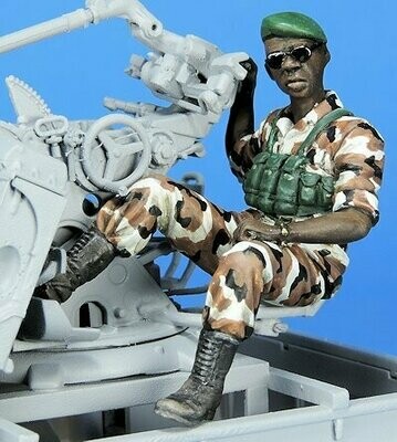 KMT35006F Soldat Africain régulier ou rebelle 2 têtes