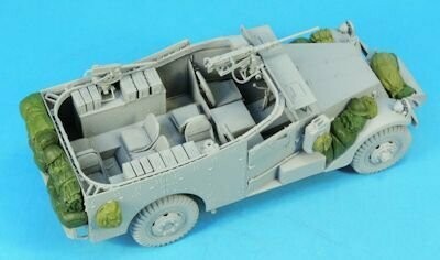 KMT35062K M3A1 Scout car stowages ( French helmets optional )