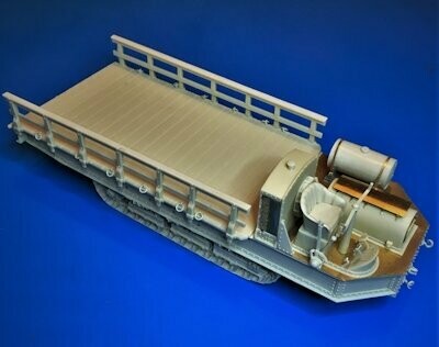 UM482 Renault FP Artillery and tank transporter
