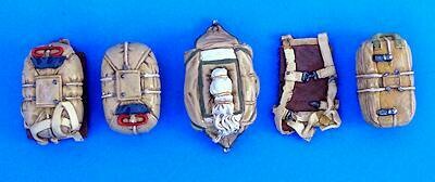 UM140 WW II US PILOT PARACHUTES