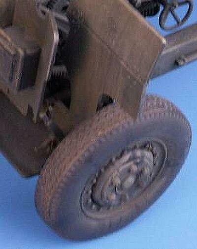 UM198 WHEELS FOR ITALERI 105 MM HOWITZER