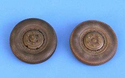 UM204 WHEELS WITH CIVIL PATERN FOR M2 HALF TRACK