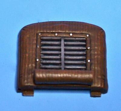 UM245 BUSSING NAG4500 S WINTER RADIATOR COVER OPENED