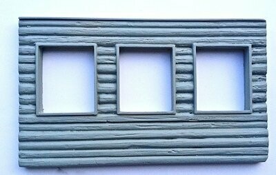 UM417  Russian wooden house section with 3 windows type 1