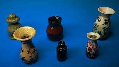 UM463 Asian East potteries set N° 2