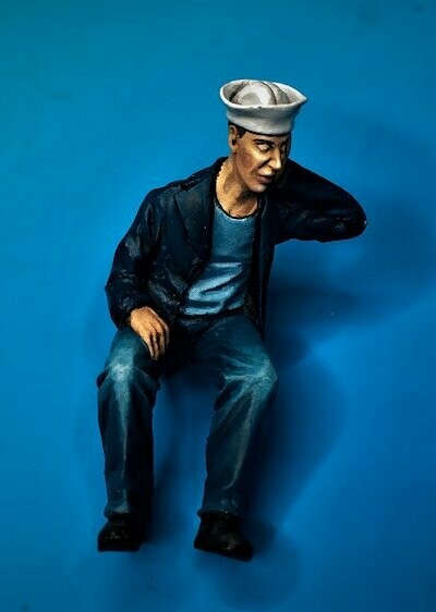 UM479 GMC/Chevrolet /Studbacker Sleeping driver US Navy