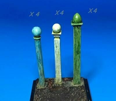 UM514 Wood fence posts 3 types 12 pcs