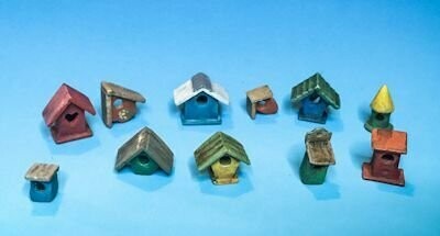 UM516 Bird houses 11 pcs