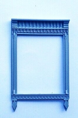 UM402 RUSSIAN WOODEN WINDOWS FRAME DECORATED TYPE 1 2 PCS 1/35
