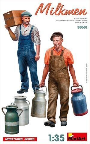 MINI38068 Milkmen 1-35
