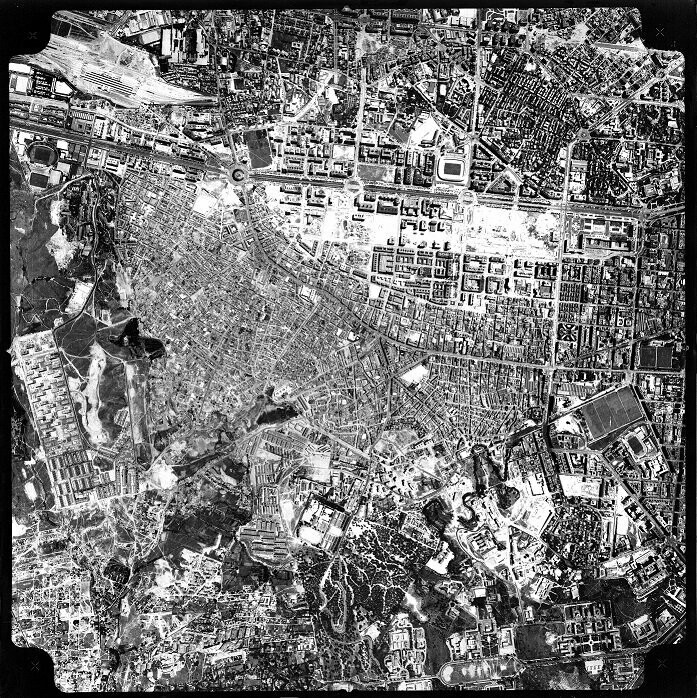 Lámina foto aérea Castellana