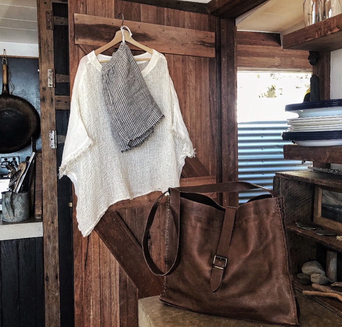 Ink Olives Isarella Bag In Cacao Leather