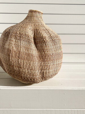 Basket - XLarge Garlic Gourd Natural