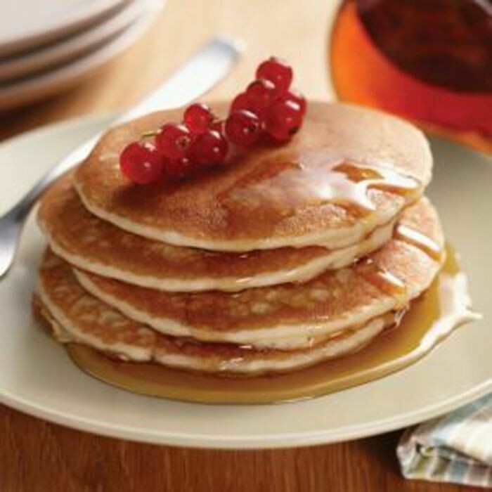 American Pancakes with Buttermilk 120 x 11cm