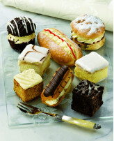 Mini Cake Assortment x 40