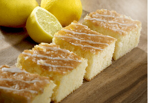 Gluten Free Lemon Drizzle Tray Bake 15 ptn