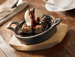 Gluten Free Chocolate Brownie Traybake15 ptn