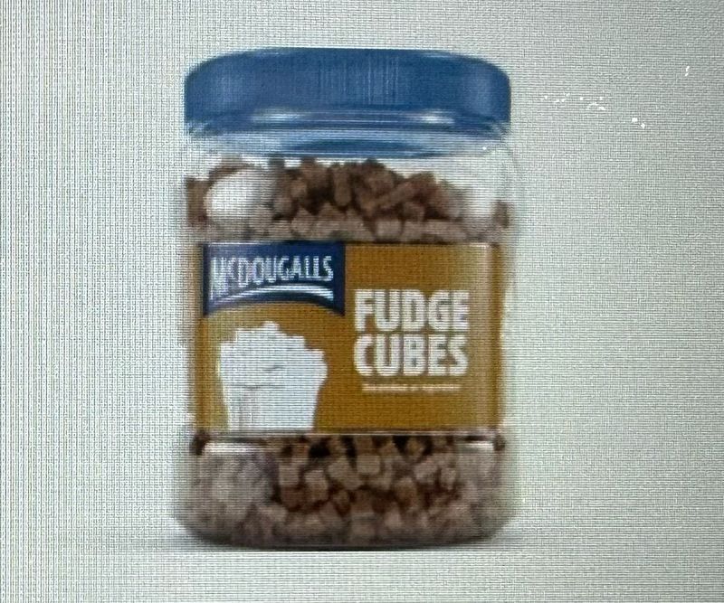 McDougalls Mini Fudge Cubes 1kg