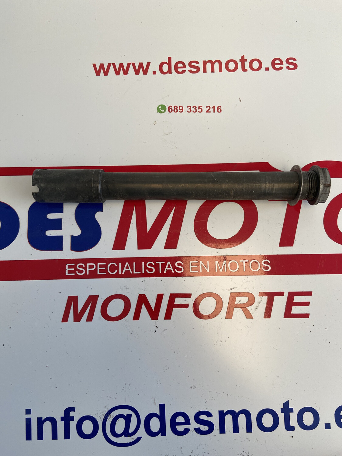 Eje rueda delantera aprilia rsv 1000