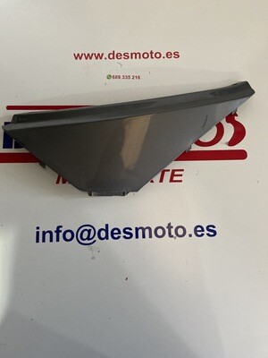 Tapa lateral derecha aprilia atlantic/arrecife 125