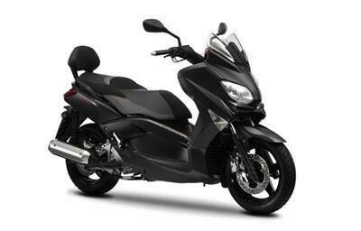 YAMAHA X MAX 250 