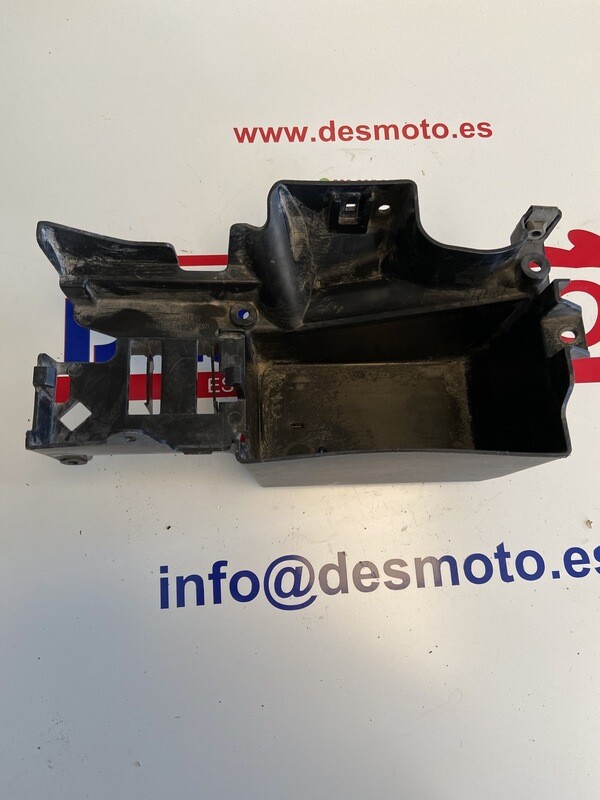 Caja batería kawasaki er 650 2006-2008