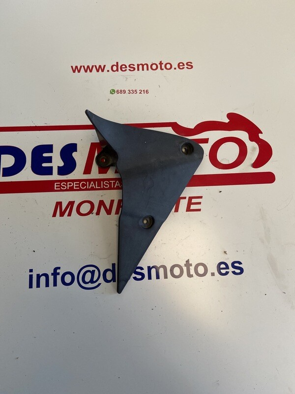 Tapa derecha kawasaki er 650 2006-2008