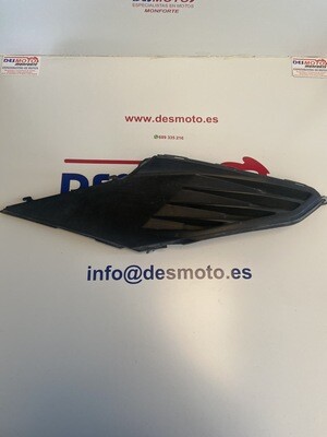 Tapa lateral izquierda suzuki address rf 50