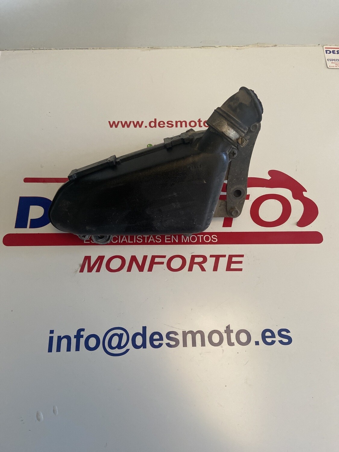 Caja filtro de aire (sin goma carburador) suzuki address rf 50