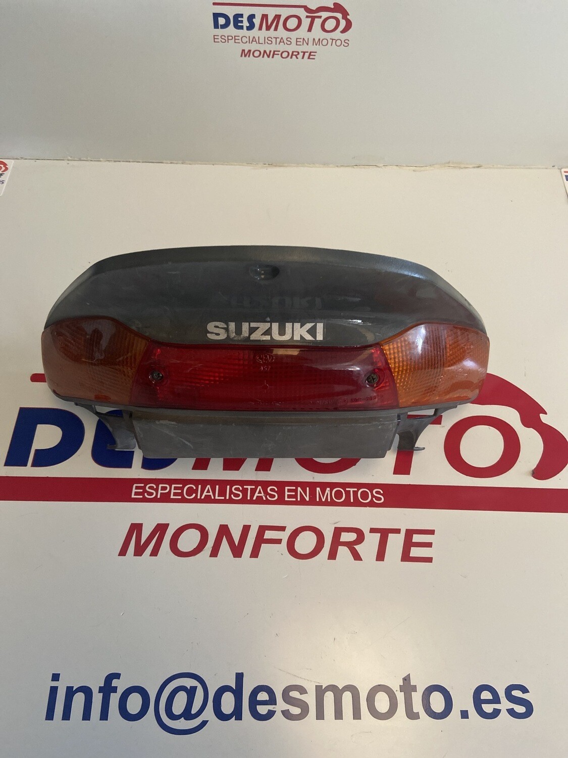 Piloto trasero completo suzuki address rf 50