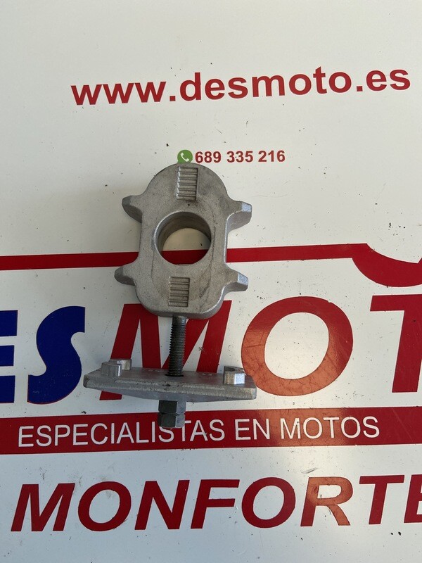 Tensor rueda trasera Yamaha fazer 600 2006