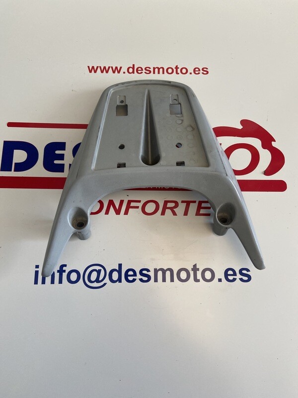 Parrilla trasera HONDA X8R-X 50