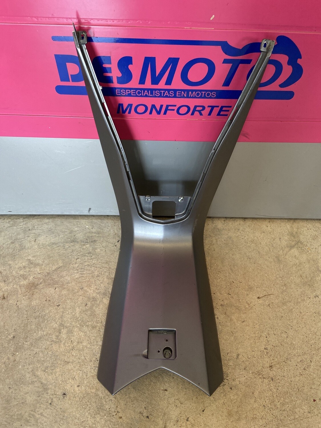 Union pisos PEUGEOT SATELIS 125 2006