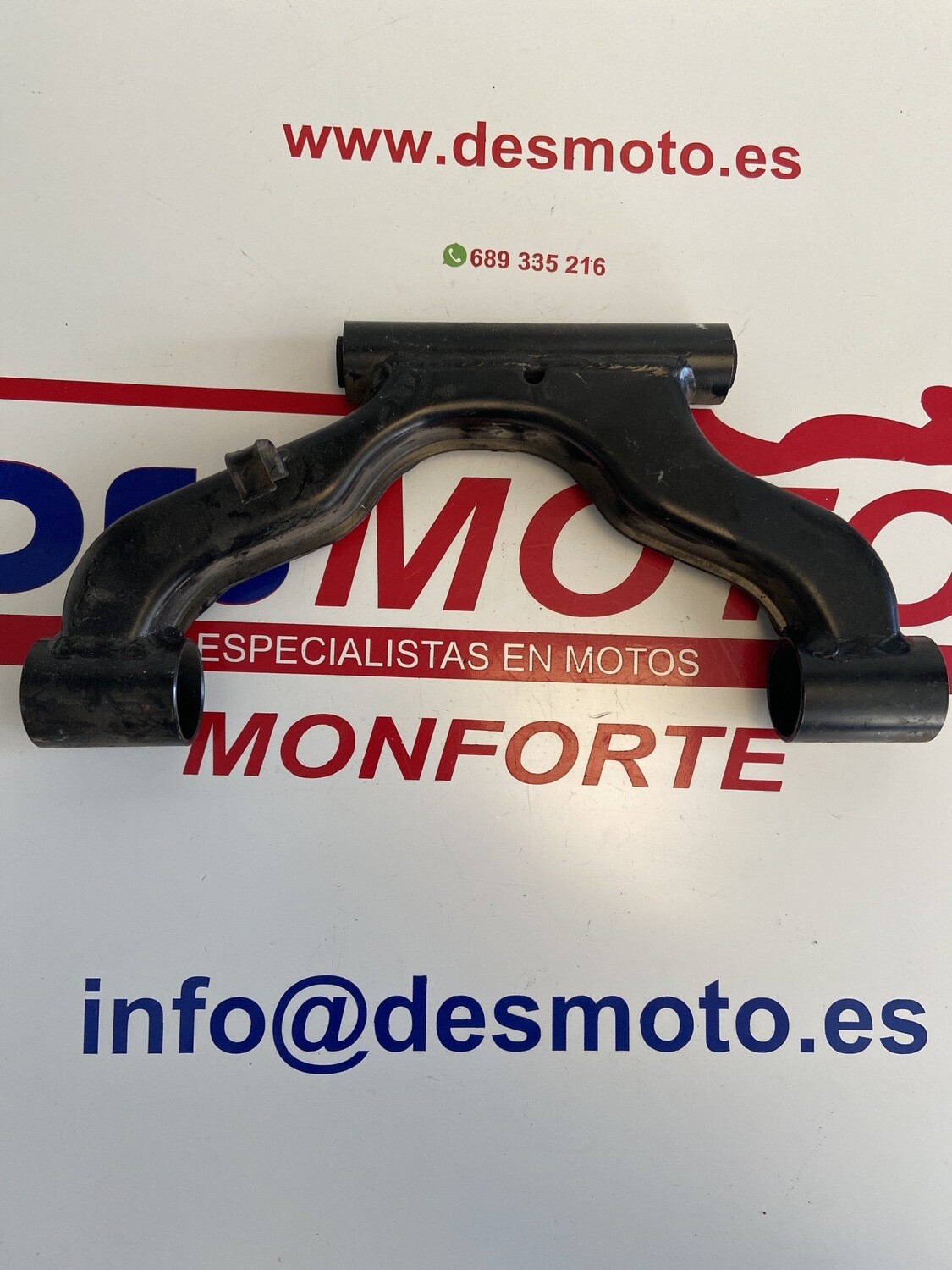 Soporte motor YAMAHA X MAX 250 2011