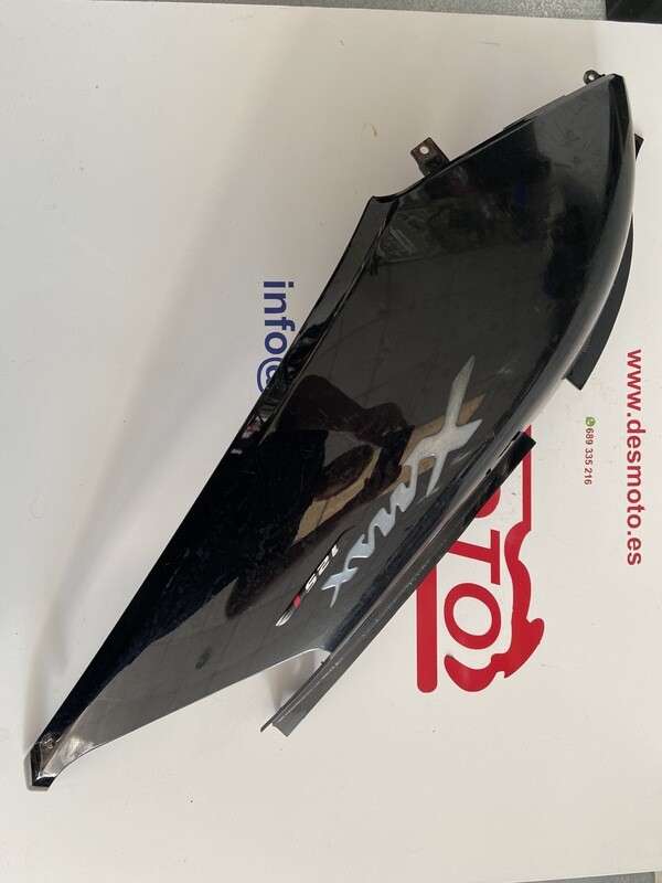 Lateral trasero izquierdo (con un soporte roto) YAMAHA X MAX 2005-2008