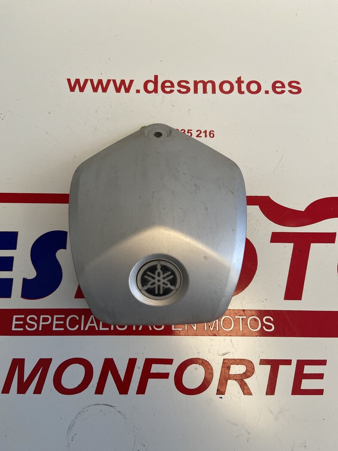 Tapa embellecedora manillar YAMAHA X MAX 250 2011