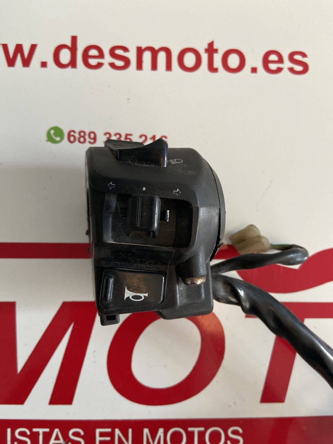 Piña luces izquierda KYMCO GRAND DINK 125 2004