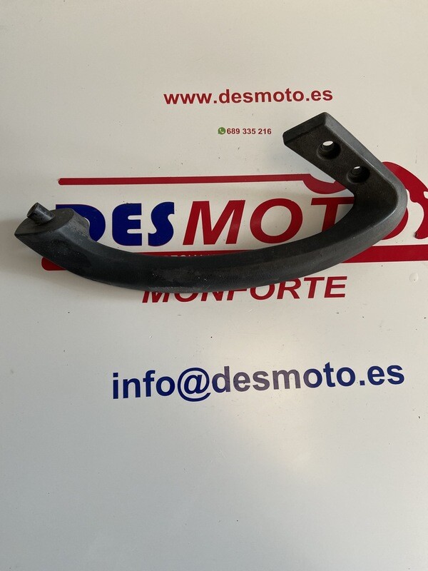 Agarradera derecha KYMCO GRAND DINK 125 2004