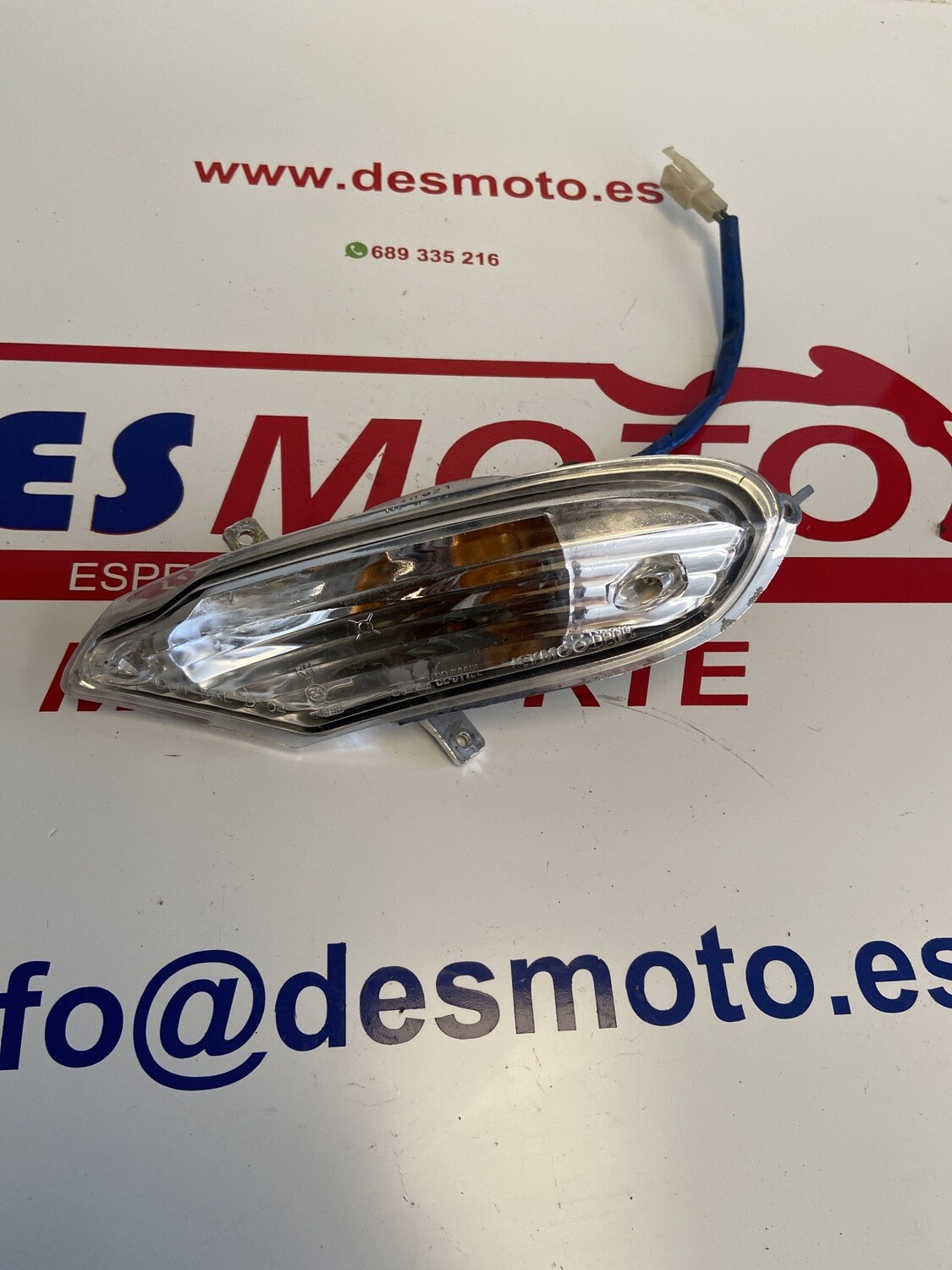 Intermitente trasero derecho KYMCO GRAND DINK 125 2004